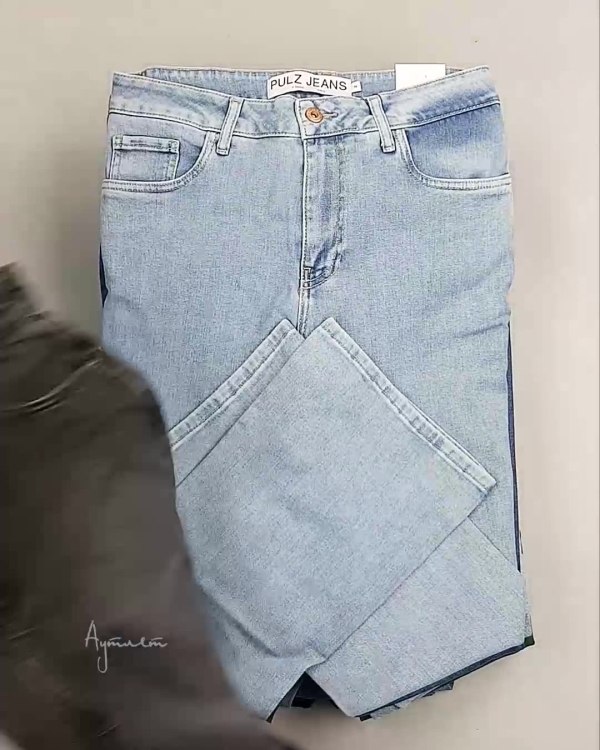 Фотография  216 - Джинсы женские Дания#10 кг, ЛОТ №6765 оптом в Магадане и Магаданской области