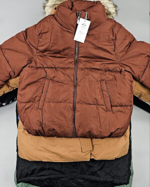 Купить Верхняя одежда VILA#10 кг, ЛОТ №6823 оптом в Магадане и Магаданской области