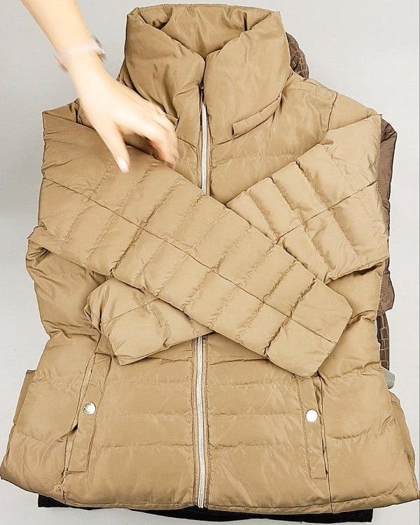 Фотография  843 - Primetta Куртки женские#25 кг оптом в Магадане и Магаданской области