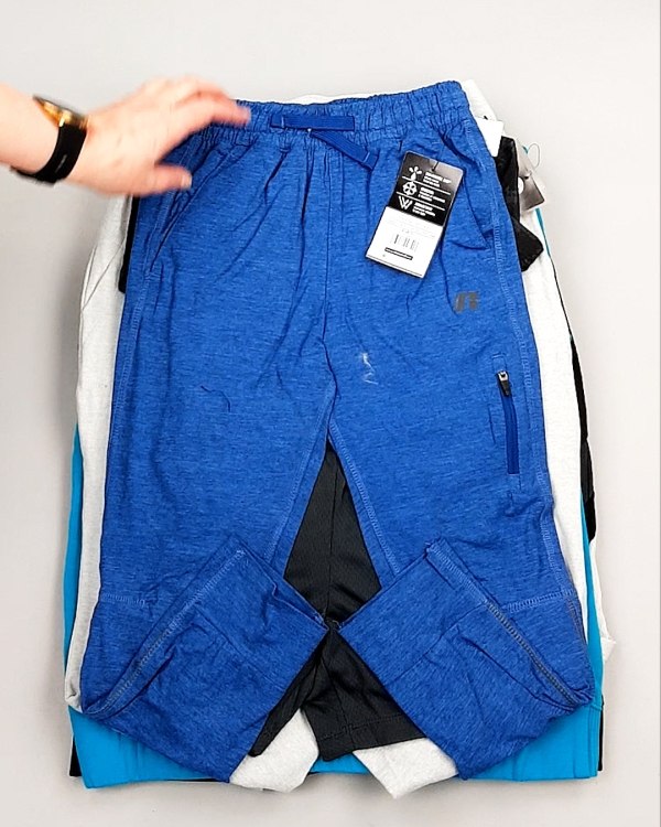 Фотография  162 - Спортивные костюмы дети CAN#6 кг оптом в Магадане и Магаданской области