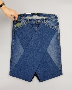 Фотография  879 - Джинсы JACK JONES 094#10 кг, ЛОТ №6979 оптом в Магадане и Магаданской области