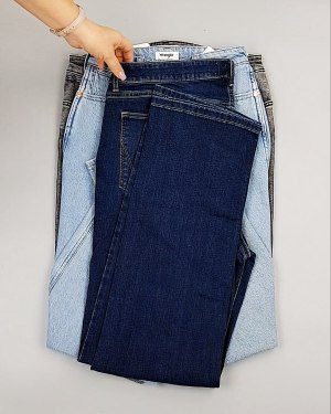 Фотография  676 - Джинсы WRANGLER м/ж#8,1 кг, ЛОТ №7011 оптом в Магадане и Магаданской области