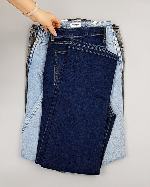 Фотография  795 - Джинсы WRANGLER м/ж#8,1 кг, ЛОТ №7011 оптом в Магадане и Магаданской области