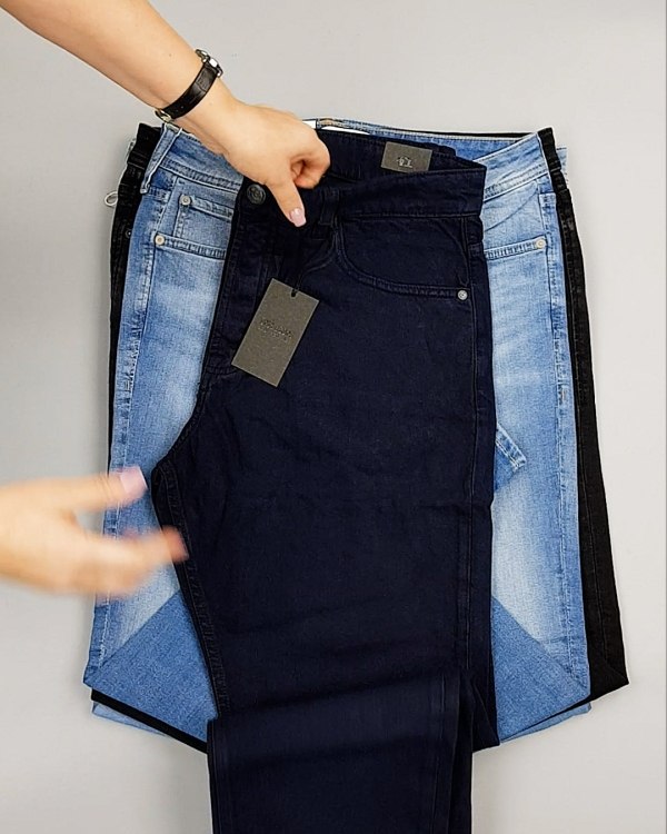 Фотография  162 - Джинсы JACK JONES 094#10 кг, ЛОТ №6978 оптом в Магадане и Магаданской области