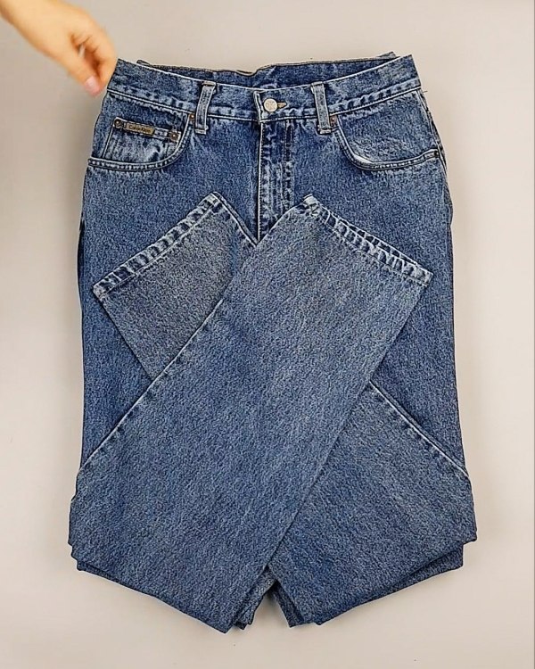 Фотография  485 - Джинсы CALVIN KLEIN муж #8,1 кг, ЛОТ №7022 оптом в Магадане и Магаданской области