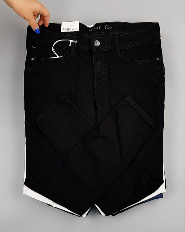 Фотография  602 - Джинсы MUSTANG м/ж#5 кг, ЛОТ №6961 оптом в Магадане и Магаданской области