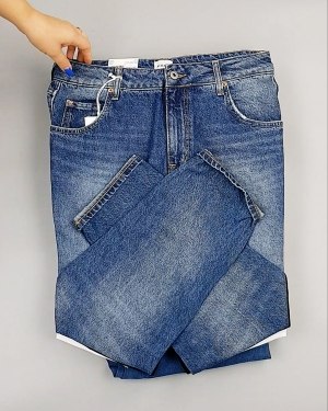 Фотография  700 - Джинсы MUSTANG м/ж#5 кг, ЛОТ №6957 оптом в Магадане и Магаданской области