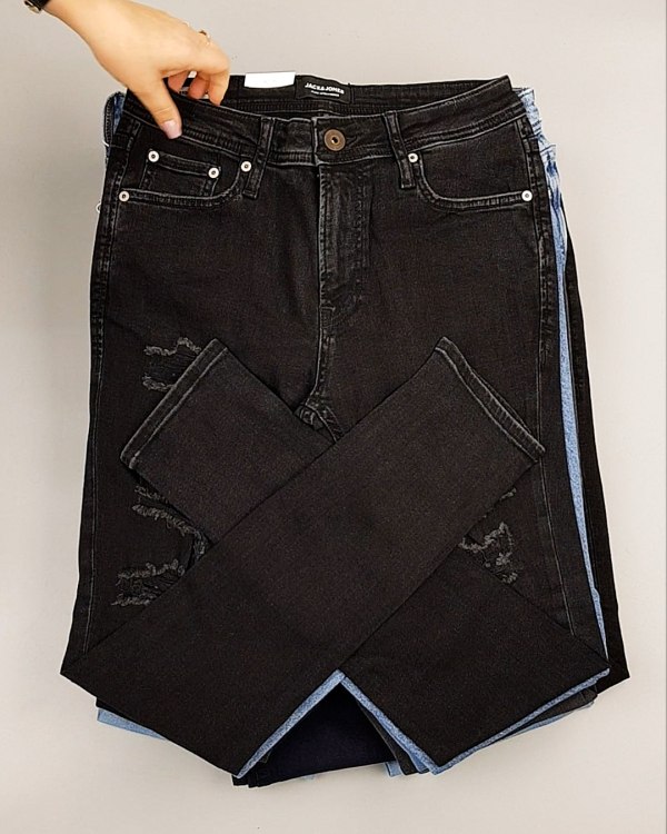 Фотография  532 - Джинсы JACK JONES 094#10 кг, ЛОТ №6978 оптом в Магадане и Магаданской области