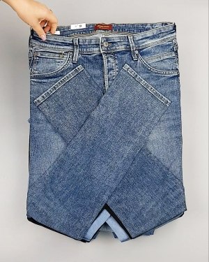 Фотография  998 - Джинсы JACK JONES 094#10 кг, ЛОТ №6977 оптом в Магадане и Магаданской области