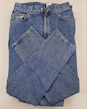 Купить Джинсы CALVIN KLEIN муж #7,6 кг, ЛОТ №7020 оптом в Магадане и Магаданской области