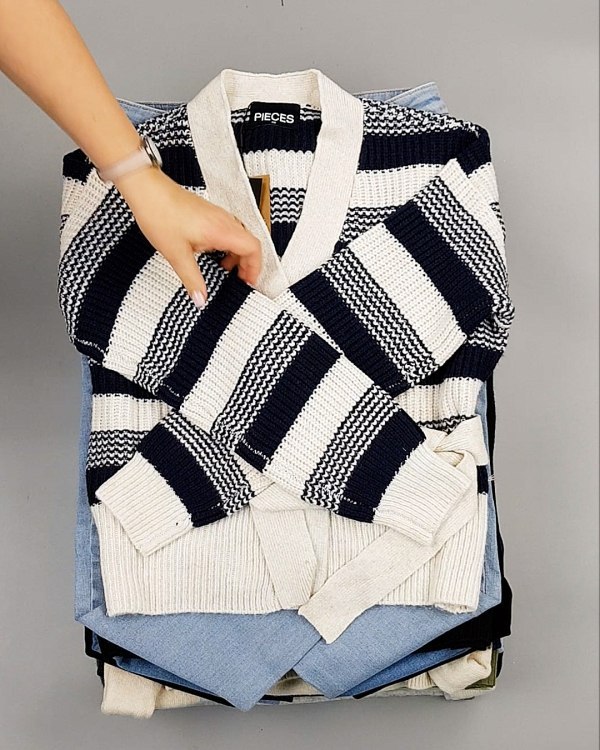 Фотография  500 - PIECES Winter mix 104#15 кг, ЛОТ №7145 оптом в Магадане и Магаданской области