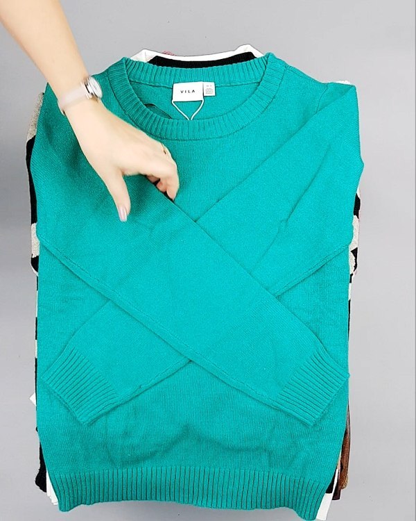 Фотография  304 - VILA Winter mix 104#15 кг, ЛОТ №7105 оптом в Магадане и Магаданской области