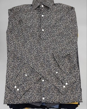 Купить JACK JONES men mix 104#18 кг, ЛОТ №7043 оптом в Магадане и Магаданской области