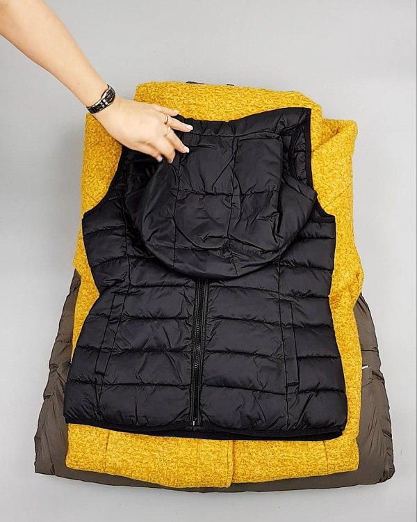 Фотография  506 - Верхняя одежда ONLY 104#10 кг, ЛОТ №7194 оптом в Магадане и Магаданской области