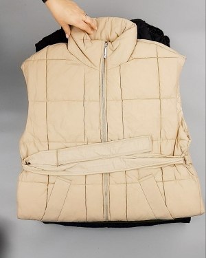 Фотография  964 - Верхняя одежда ONLY 104#10 кг, ЛОТ №7196 оптом в Магадане и Магаданской области