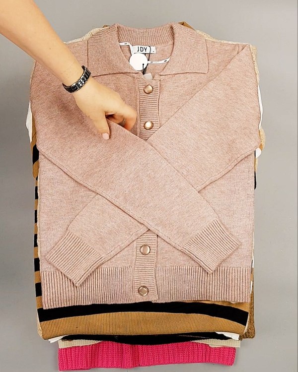 Фотография  751 - Джемпера Bestseller 104#7 кг, ЛОТ №7227 оптом в Магадане и Магаданской области