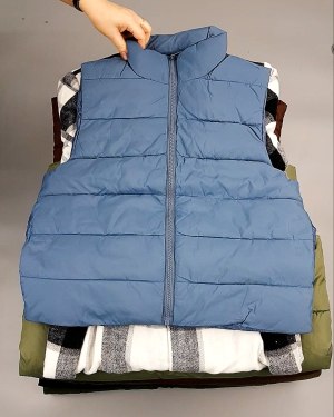 Фотография  682 - Верхняя одежда BESTSELLER Дания 104#10 кг, ЛОТ №7268 оптом в Магадане и Магаданской области