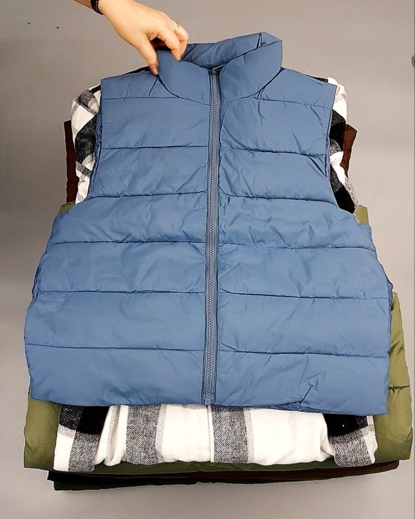 Фотография  993 - Верхняя одежда BESTSELLER Дания 104#10 кг, ЛОТ №7268 оптом в Магадане и Магаданской области