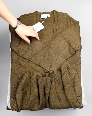 Фотография  608 - Кардиганы VILA W 104#7 кг, ЛОТ №7381 оптом в Магадане и Магаданской области