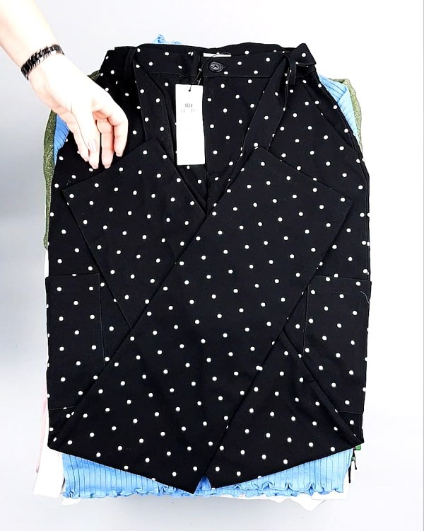 Фотография  471 - Bestseller Winter mix 104#15 кг, ЛОТ №7309 оптом в Магадане и Магаданской области