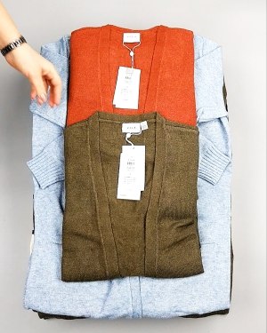 Фотография  783 - Кардиганы VILA W 104#7 кг, ЛОТ №7382 оптом в Магадане и Магаданской области