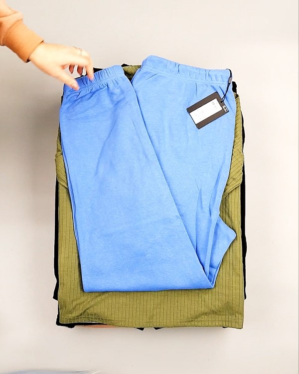 Фотография  929 - PIECES Winter mix 104#15 кг, ЛОТ №7377 оптом в Магадане и Магаданской области