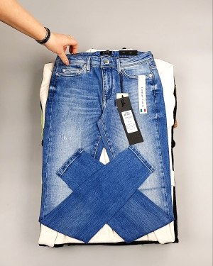 Фотография  726 - Bestseller Winter mix 104#15 кг, ЛОТ №7344 оптом в Магадане и Магаданской области