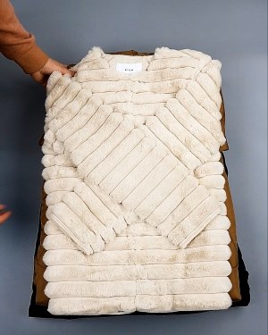 Фотография  545 - Bestseller Winter В mix 114#15 кг, ЛОТ №7374 оптом в Магадане и Магаданской области