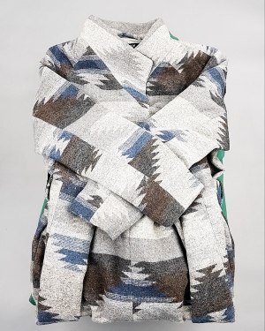 Купить Пальто Bestseller 104#10,2 кг, ЛОТ №7558 оптом в Магадане и Магаданской области