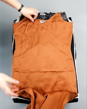 Фотография  691 - Bestseller Summer mix 104#15 кг, ЛОТ №7493 оптом в Магадане и Магаданской области