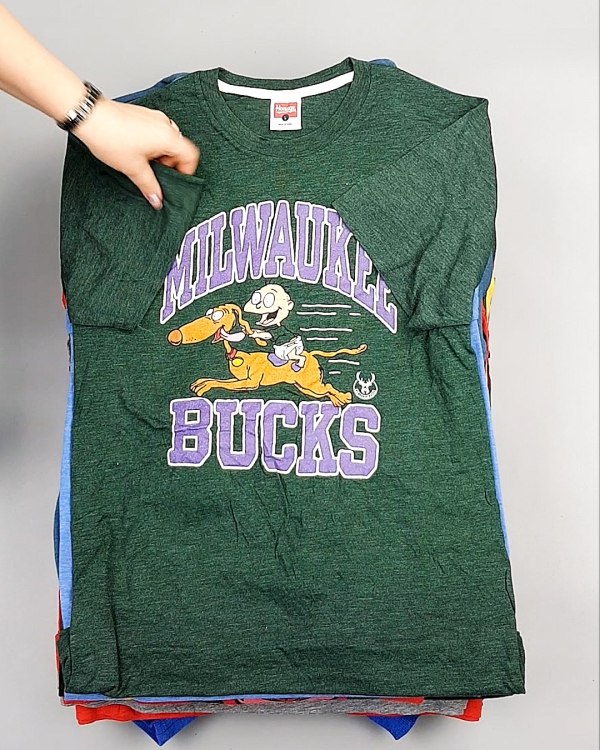 Фотография  389 - HOMAGE CAN 084#10 кг, ЛОТ №7500 оптом в Магадане и Магаданской области