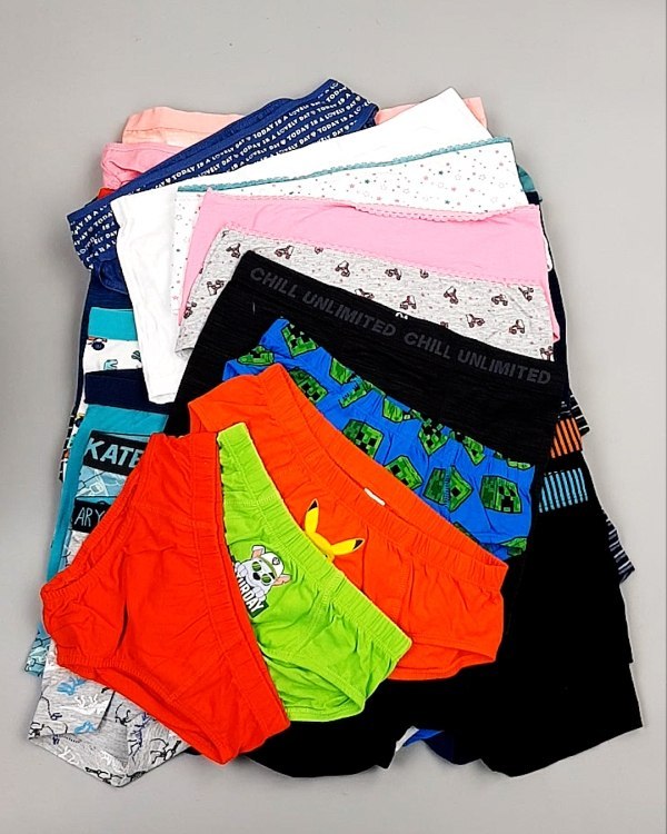 Фотография  693 - Нижнее белье kids C&A#3 кг, ЛОТ №7511 оптом в Магадане и Магаданской области