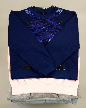 Купить SWEATSHIRT CAN 084#10 кг, ЛОТ №7617 оптом в Магадане и Магаданской области