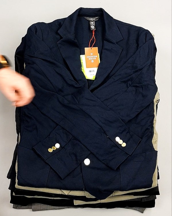 Фотография  209 - Пиджаки муж AMAZON 015#7,2 кг, ЛОТ №7770 оптом в Магадане и Магаданской области