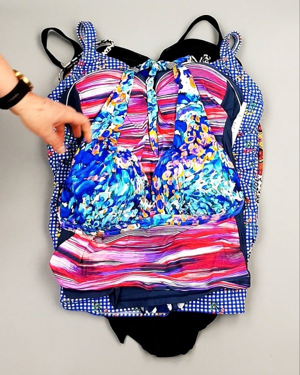 Фотография  317 - Купальники СТОК CAN 124#5 кг, ЛОТ №7688 оптом в Магадане и Магаданской области