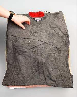 Фотография  755 - Джемпера СТОК CAN 084#7 кг, ЛОТ №7649 оптом в Магадане и Магаданской области