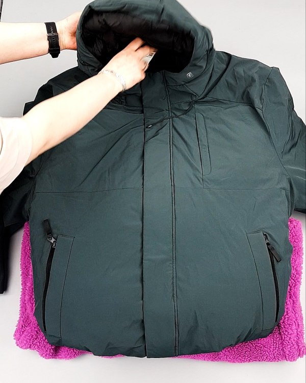 Фотография  388 - Верхняя одежда м/ж C&A 025#10 кг оптом в Магадане и Магаданской области