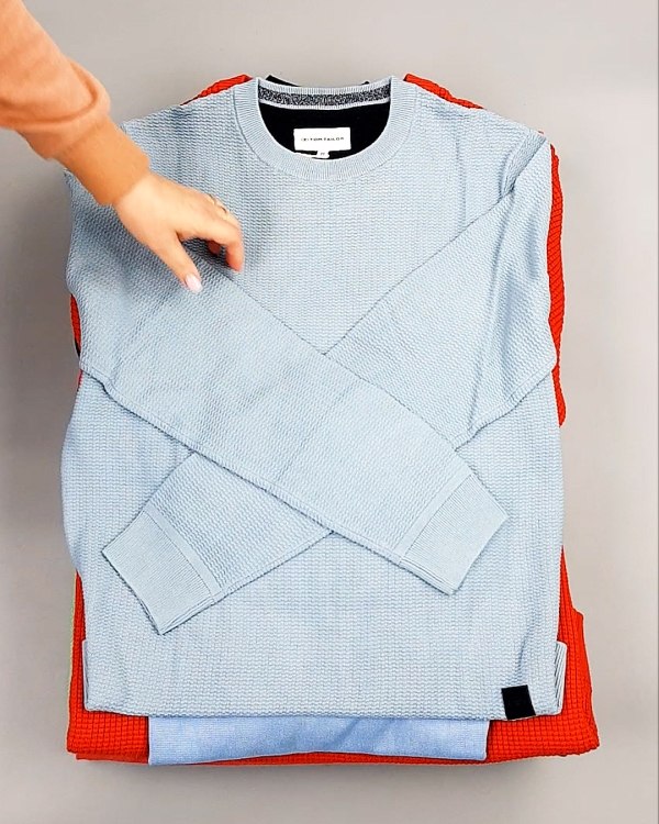 Фотография  965 - Джемпера легкие мужские TOM TAILOR 124#8,3 кг, ЛОТ №7604 оптом в Магадане и Магаданской области