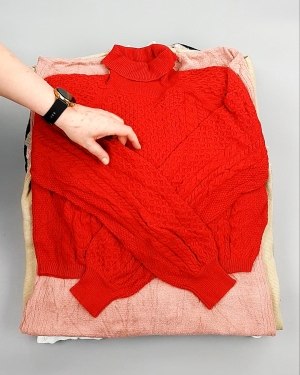 Фотография  182 - Джемпера СТОК CAN 084#7 кг, ЛОТ №7649 оптом в Магадане и Магаданской области