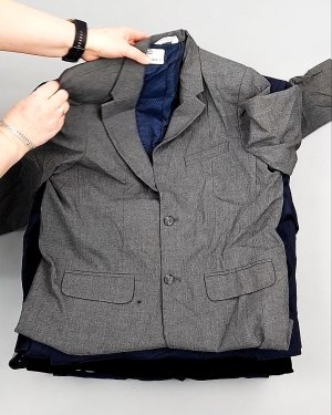 Фотография  584 - Пиджаки муж AMAZON 015#7,7 кг, ЛОТ №7773 оптом в Магадане и Магаданской области