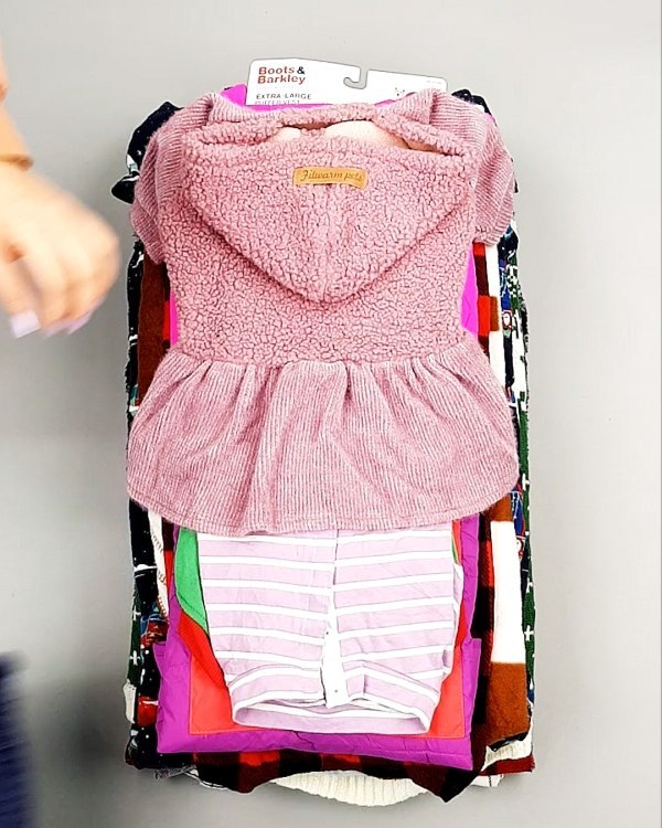 Фотография  386 - Одежда для собак AMAZON 015#4 кг, ЛОТ №7800 оптом в Магадане и Магаданской области