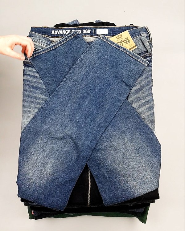 Фотография  119 - AMAZON mix муж весна 015#15 кг, ЛОТ №7736 оптом в Магадане и Магаданской области