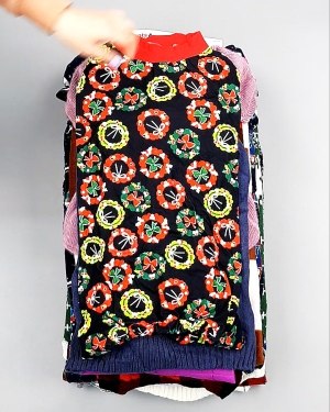 Фотография  687 - Одежда для собак AMAZON 015#4 кг, ЛОТ №7800 оптом в Магадане и Магаданской области