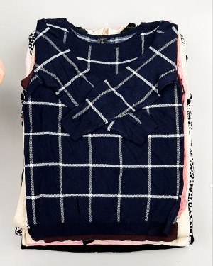 Купить Джемпера легкие СТОК CAN 084#7 кг, ЛОТ №7632 оптом в Магадане и Магаданской области