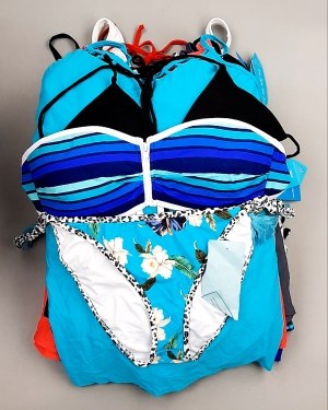 Фотография  100 - Купальники СТОК CAN 124#5 кг, ЛОТ №7690 оптом в Магадане и Магаданской области