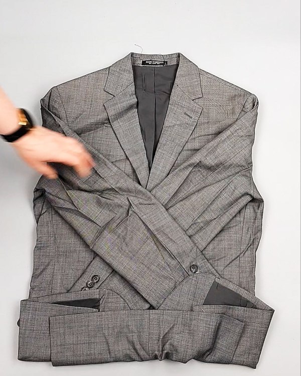 Фотография  911 - Пиджаки муж AMAZON 015#7,2 кг, ЛОТ №7770 оптом в Магадане и Магаданской области