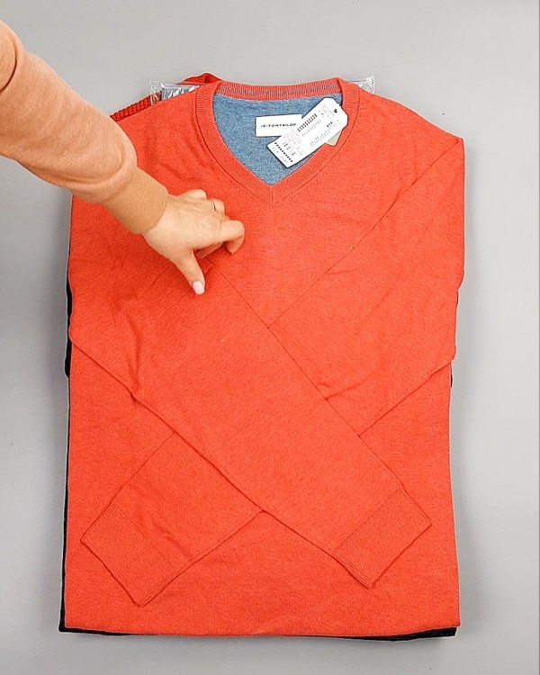 Фотография  731 - Джемпера легкие мужские TOM TAILOR 124#8,35 кг, ЛОТ №7605 оптом в Магадане и Магаданской области