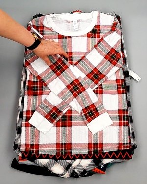 Фотография  881 - Домашняя одежда м/ж AMAZON 015#7 кг, ЛОТ №7783 оптом в Магадане и Магаданской области