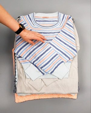 Фотография  526 - Джемпера легкие СТОК CAN 084#7 кг, ЛОТ №7635 оптом в Магадане и Магаданской области