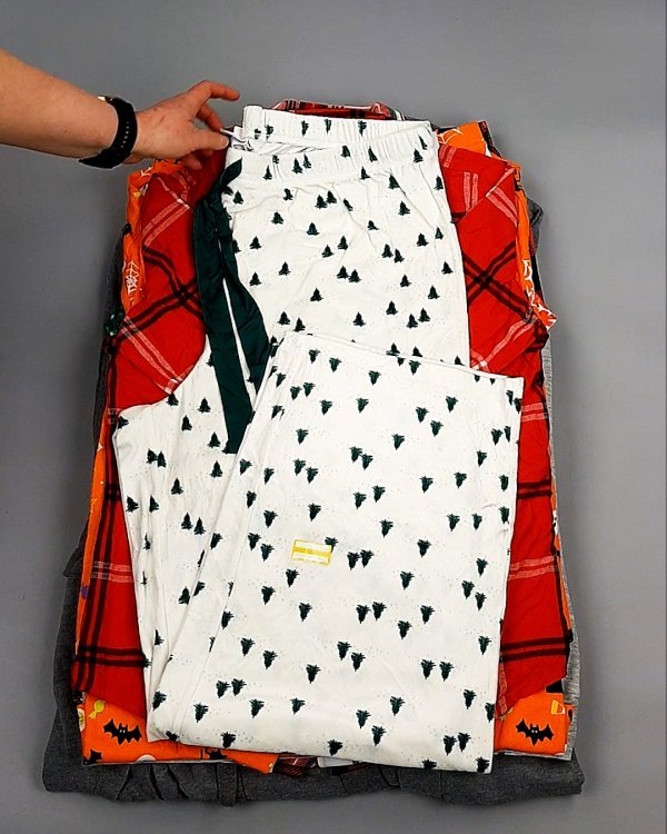 Фотография  907 - Домашняя одежда м/ж AMAZON 015#7 кг, ЛОТ №7782 оптом в Магадане и Магаданской области